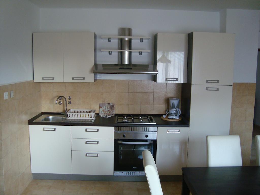 Apartments Peloza Porec Room photo